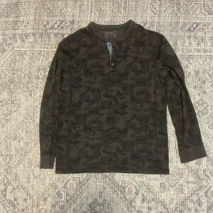 Eddie Bauer Camouflage Henley Long Sleeve